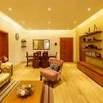 Carlsen Residence