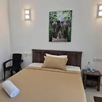 Jays Apartment Colombo 05