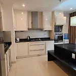Platinum One-3 Bedroom Luxury Private Apartment - Colombo 3
