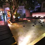 Casa Colombo Collection