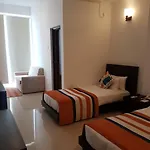 A One Hotel - \