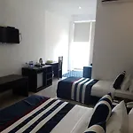 A One Hotel - \