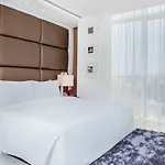 Platinum One Suites