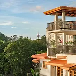 Mahasen Terrace By Foozoo