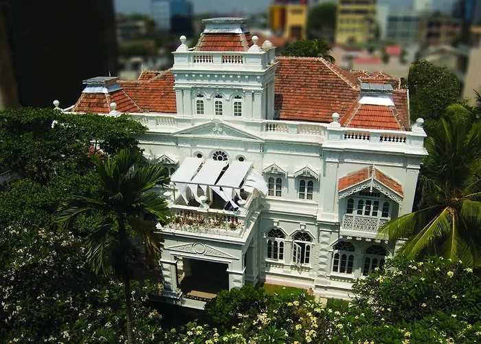 Casa Colombo Collection