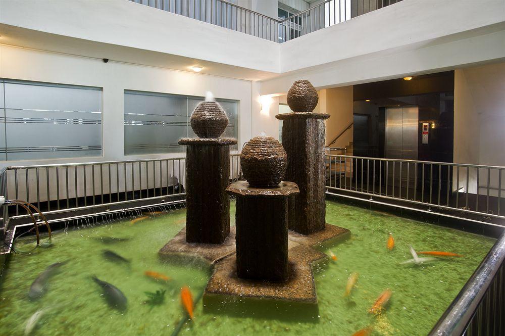 Hotel Global Towers & 4*