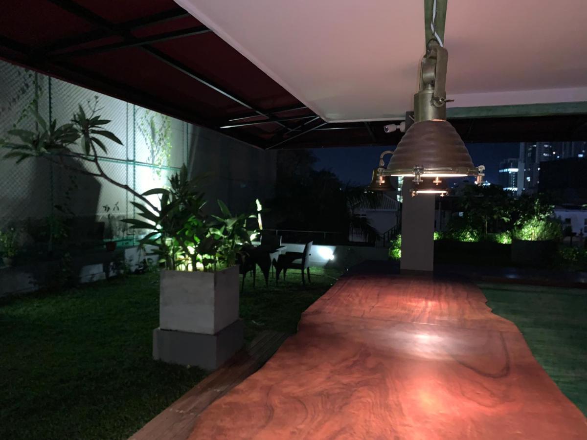 Vibe Hostel *