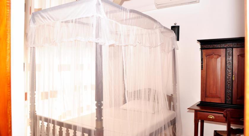 Rose 5 Bed & Breakfast Colombo