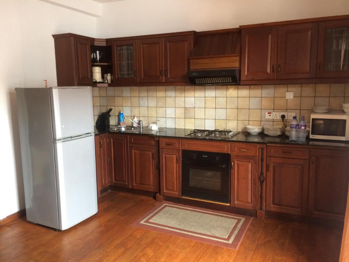 Rose 5 Bed & Breakfast Colombo