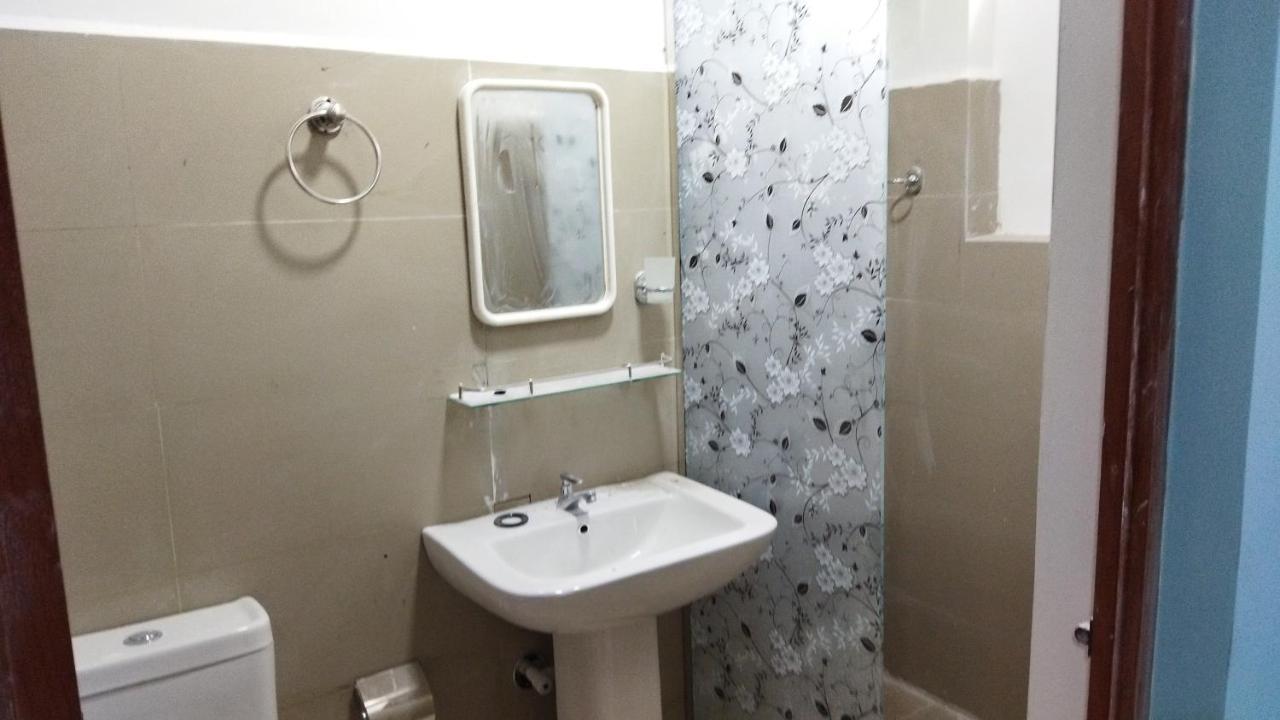 Hotel Sajana Grand Metro Colombo