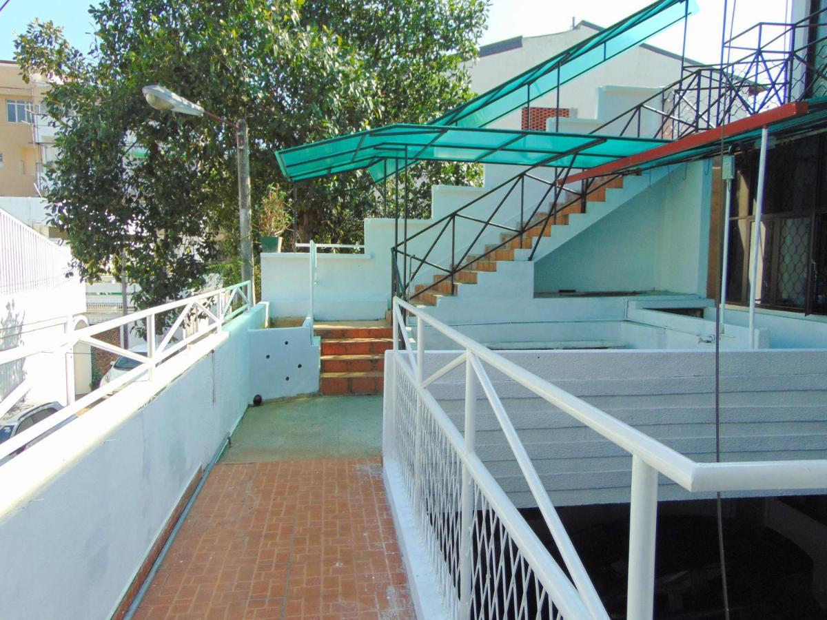 Horton Apartment *