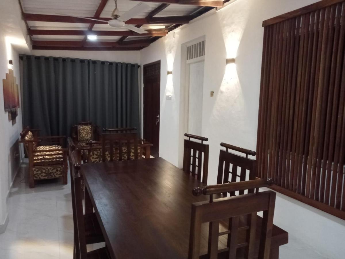 Araliya Uyana Residencies - Entire House With Two Bedrooms