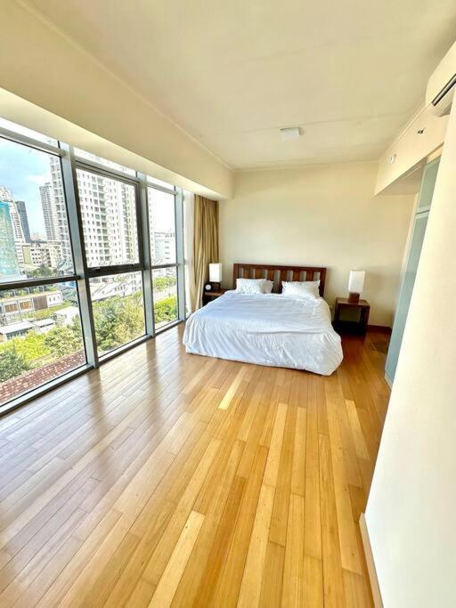 Emperor Residencies *