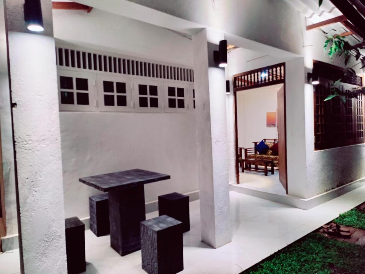 Araliya Uyana Residencies - Entire House With Two Bedrooms * Colombo