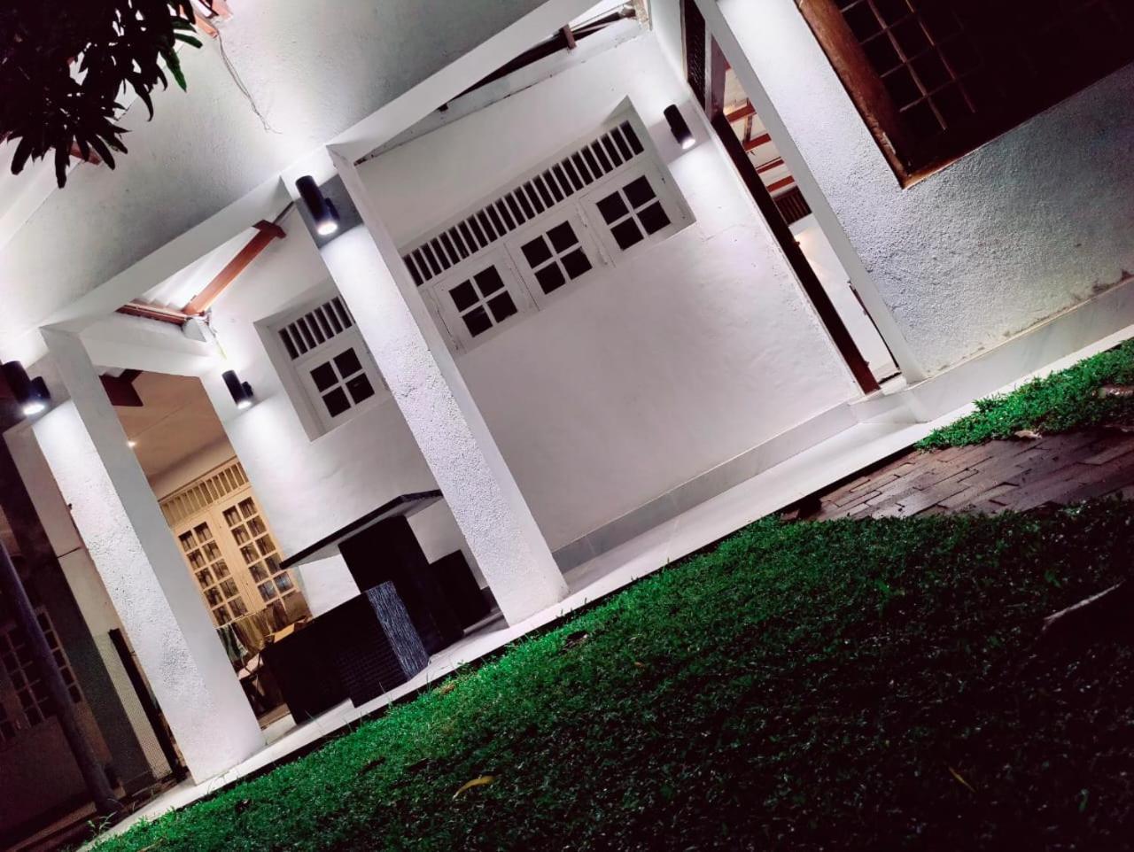 Holiday home Araliya Uyana Residencies - Entire House With Two Bedrooms Colombo