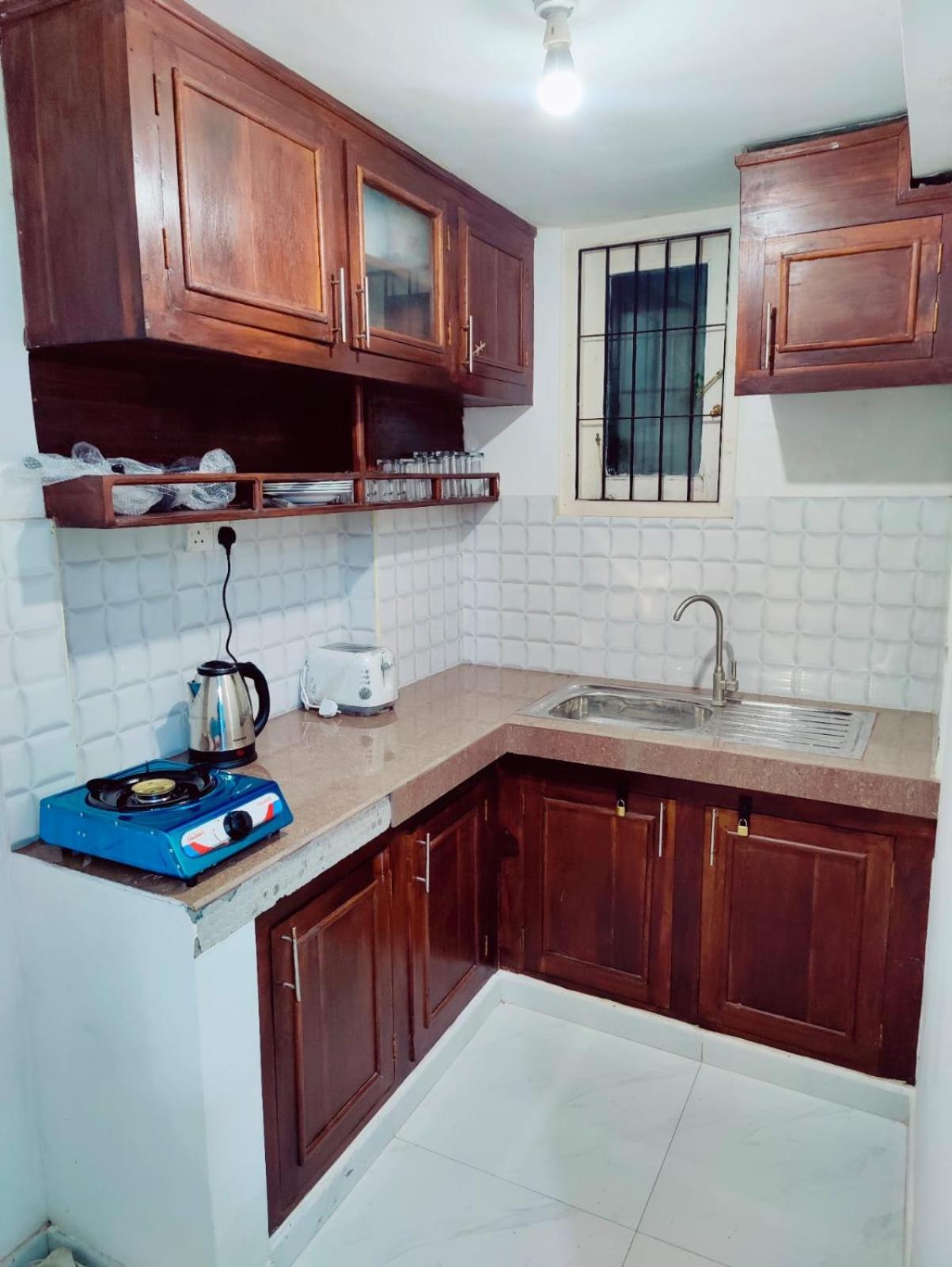 Araliya Uyana Residencies - Entire House With Two Bedrooms Holiday home *