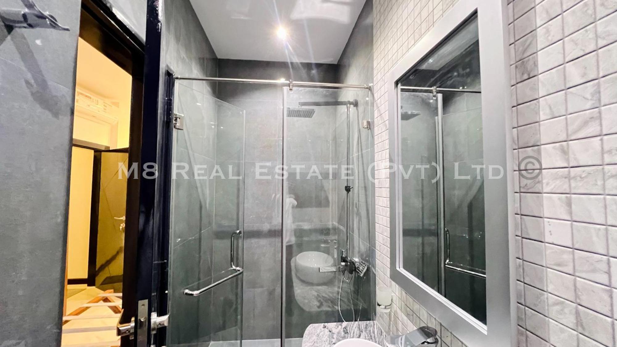 M8 Kollupitiya Apartment Colombo