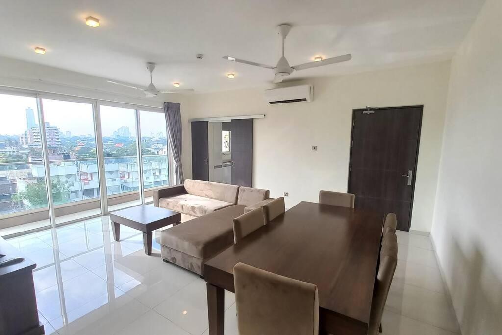 Capital Residencies Col 05 Thimba 7-3 Colombo