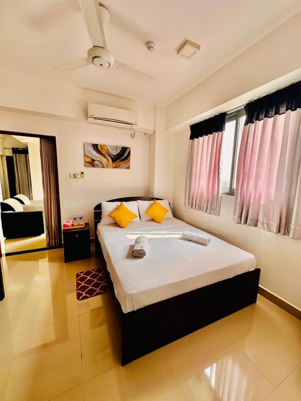 Hotel Lovish Luxury Colombo