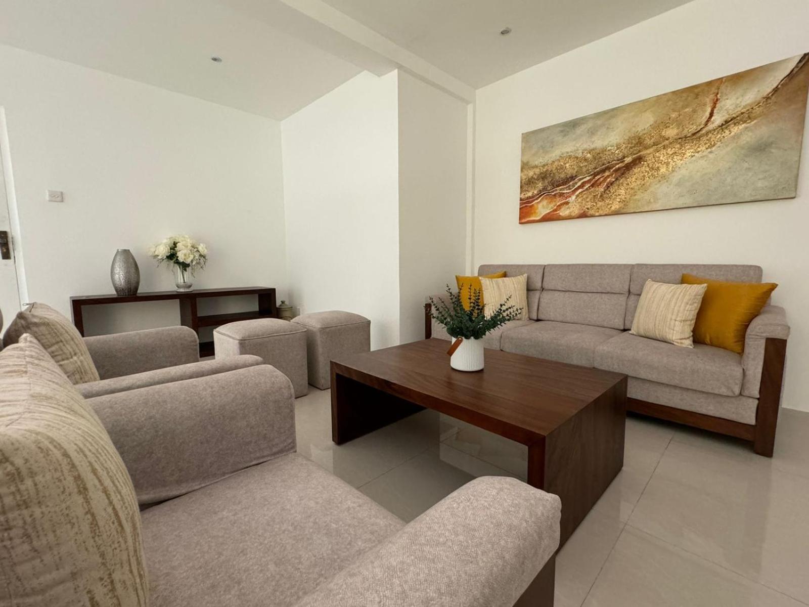 Holiday home 3br Colombo