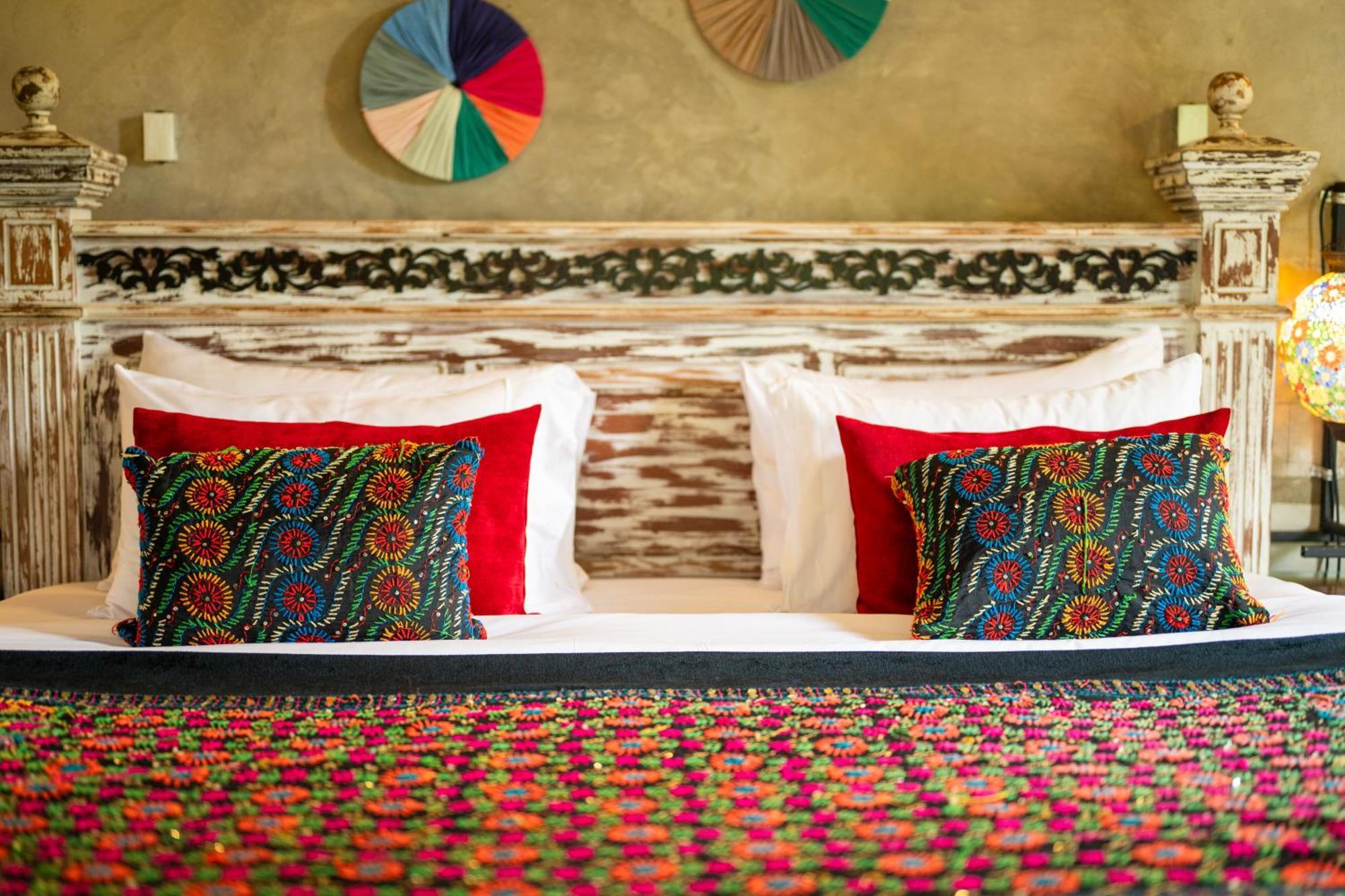 Aathma House 4*