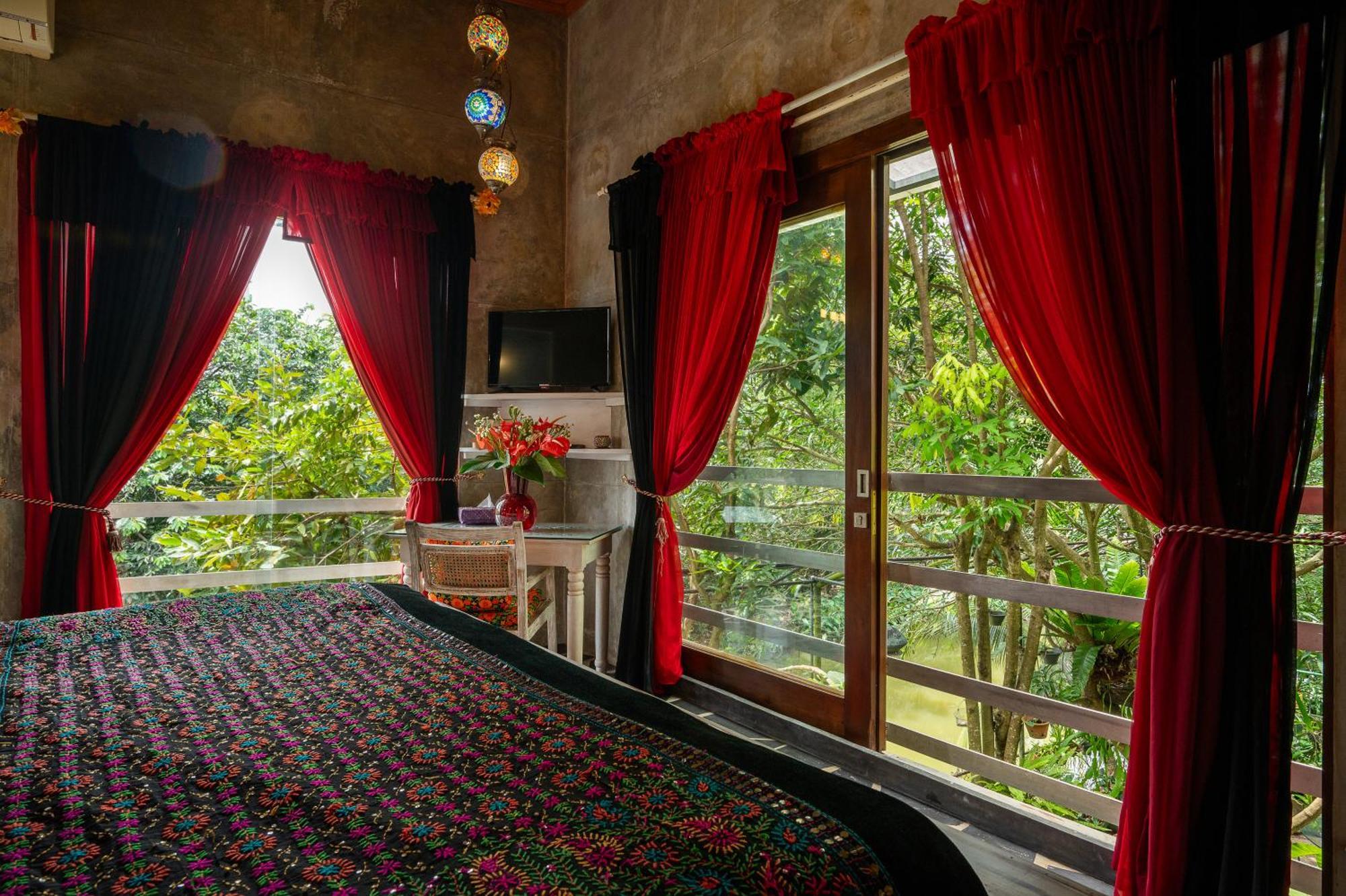 Guest house Aathma House 4*