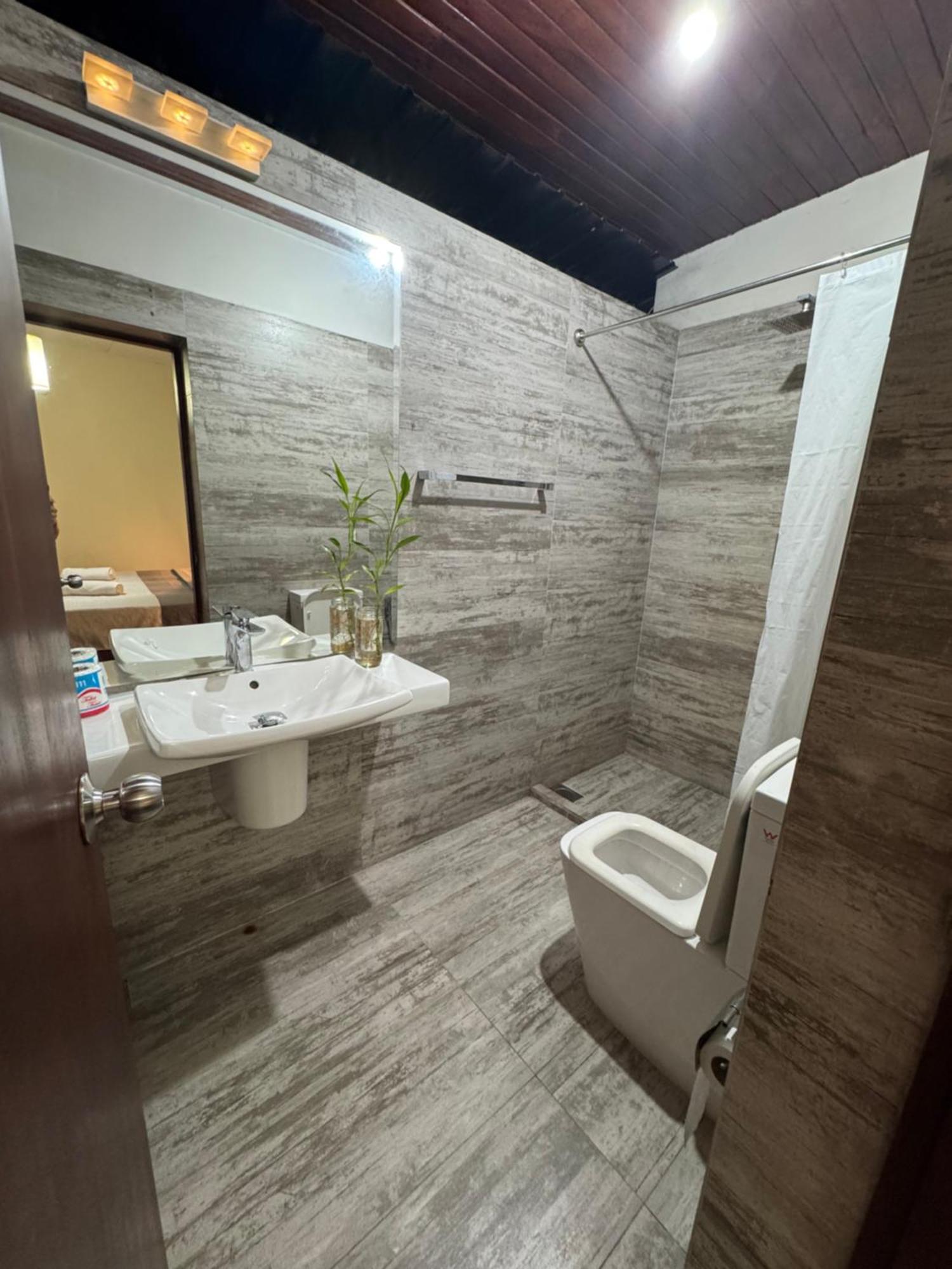 Ceystay Bed & Breakfast Colombo