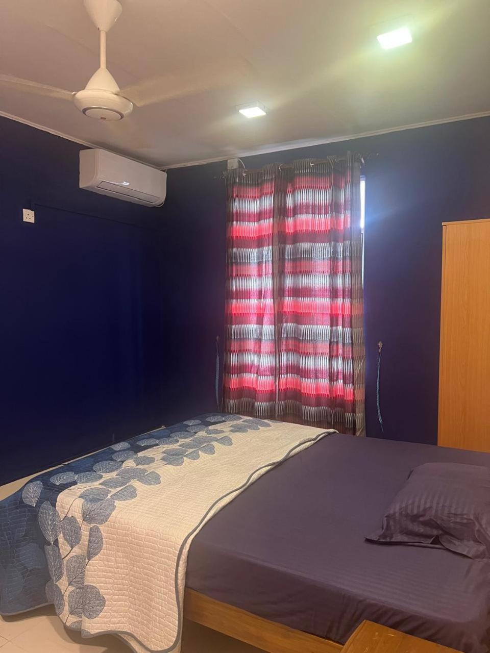 2 Single House For Rent By Platinum Holiday home *