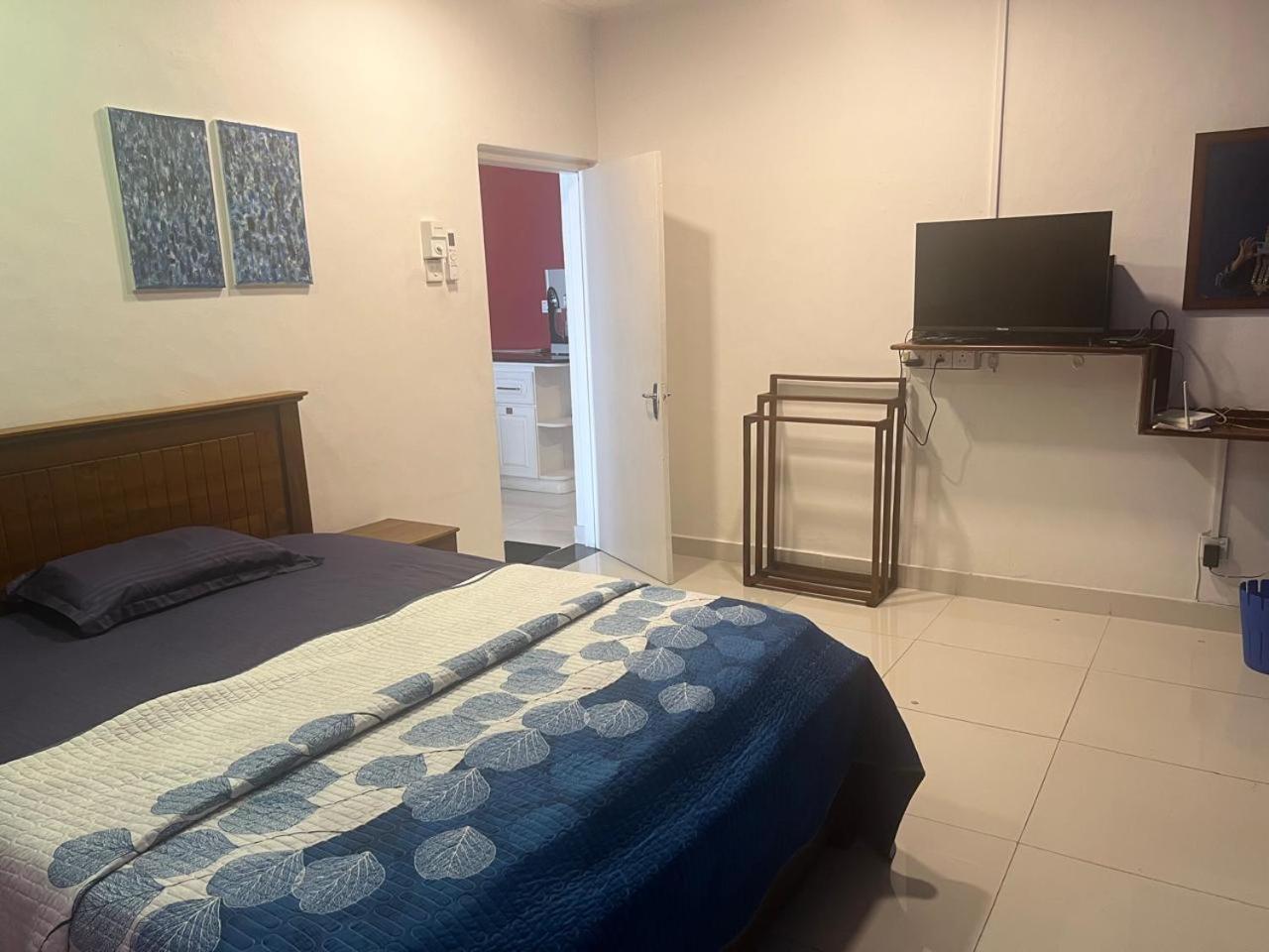 2 Single House For Rent By Platinum Holiday home *