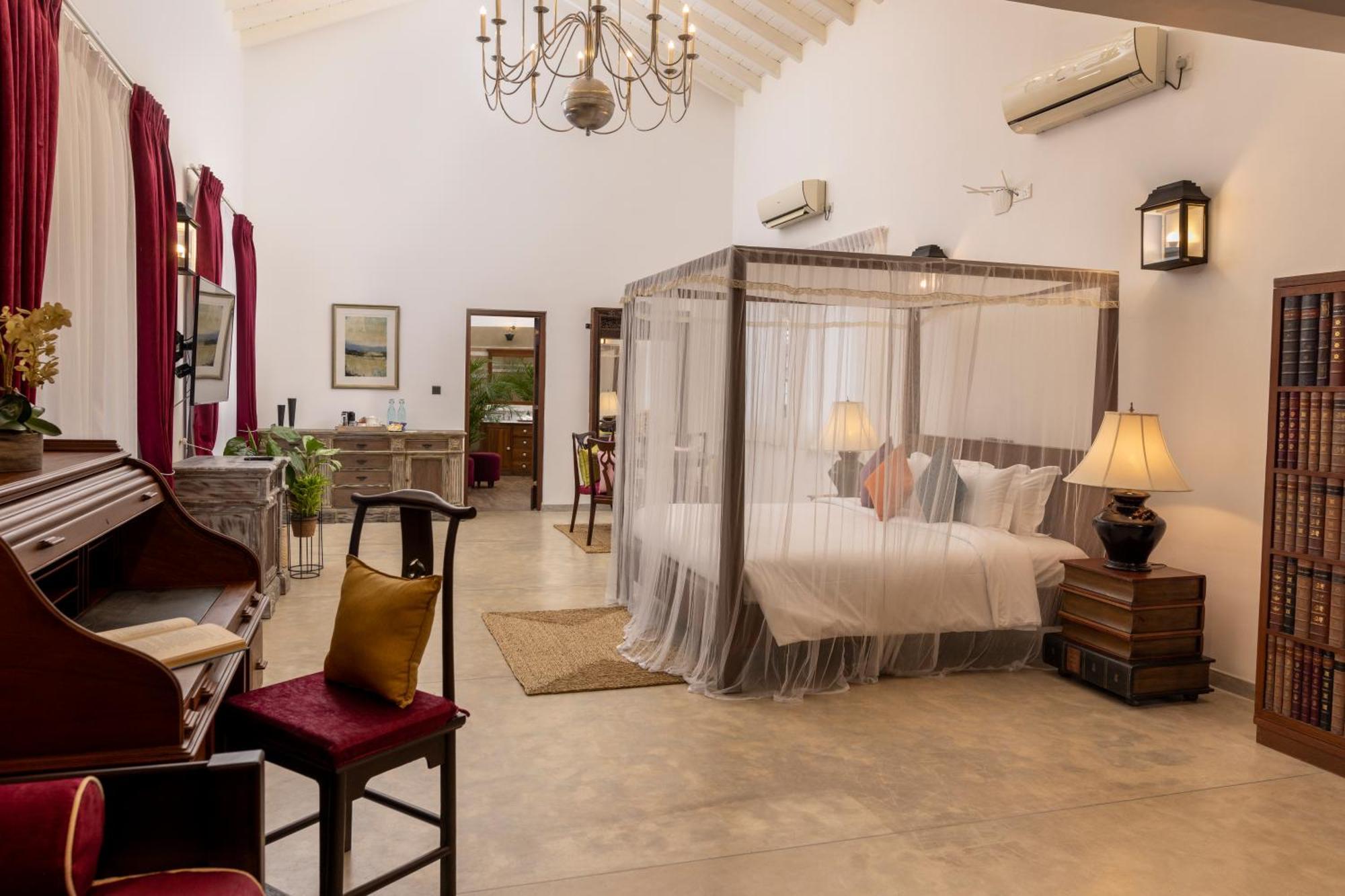 Hotel La Maison De 4*