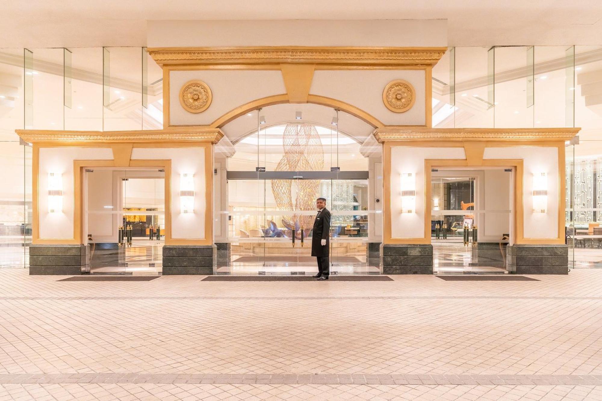 Hotel Cinnamon Grand