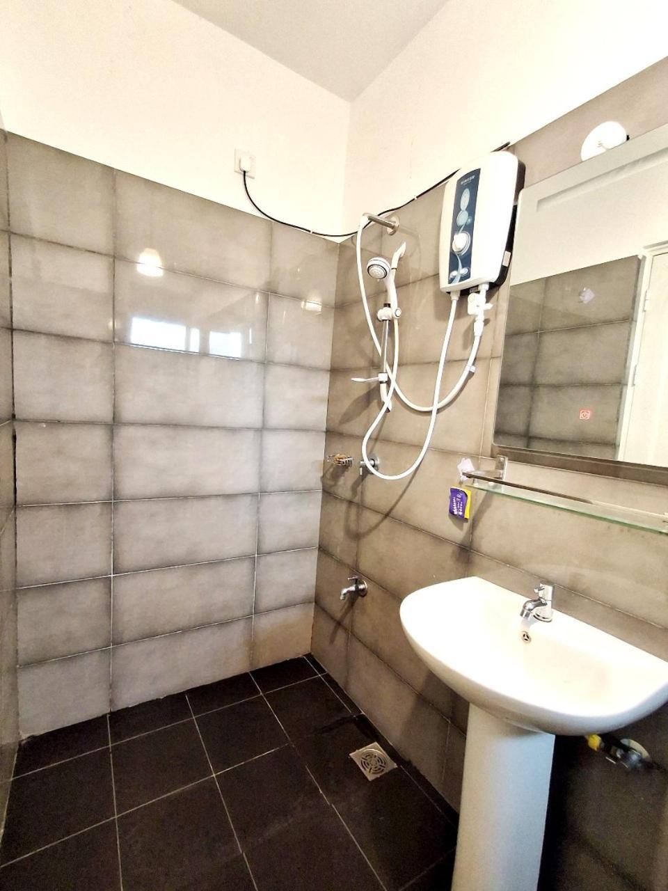 2br At Oval View - Comfort Stay! Apartment *