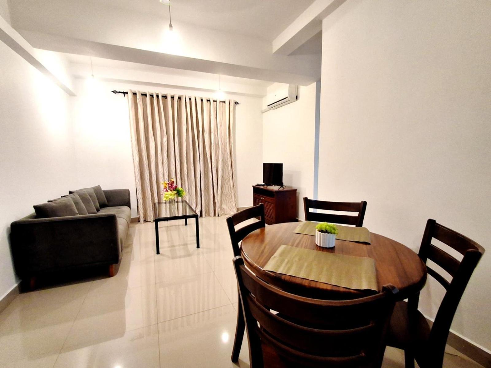2br At Oval View - Comfort Stay! Apartment