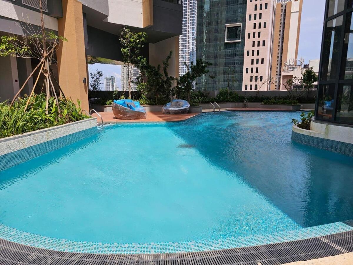 Trizen Luxury 2Br Apartment In 35Th Floor Colombo, Sri Lanka Apartment Colombo