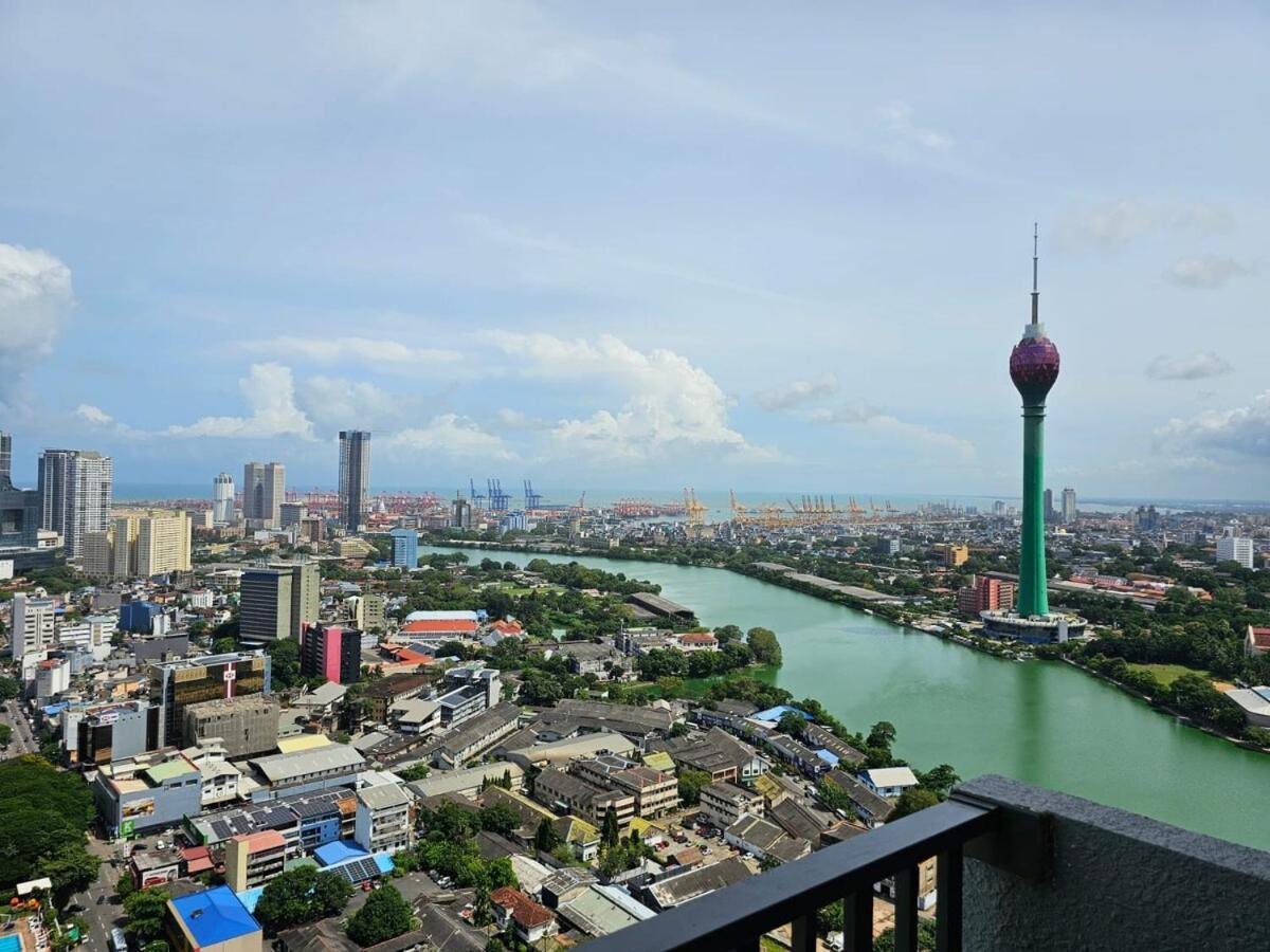 Trizen Luxury 2Br Apartment In 35Th Floor Colombo, Sri Lanka Colombo