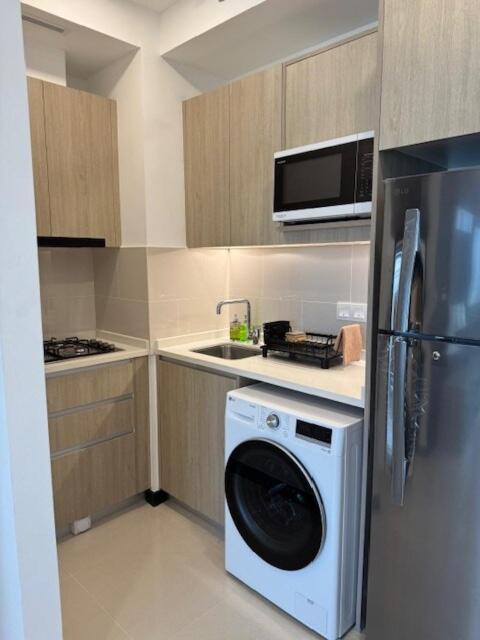 Trizen Luxury 2Br Apartment In 35Th Floor Colombo, Sri Lanka Apartment Colombo