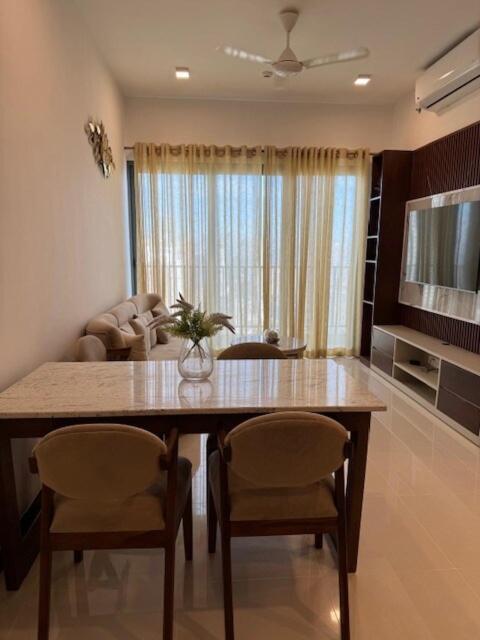 Trizen Luxury 2Br Apartment In 35Th Floor Colombo, Sri Lanka * Colombo