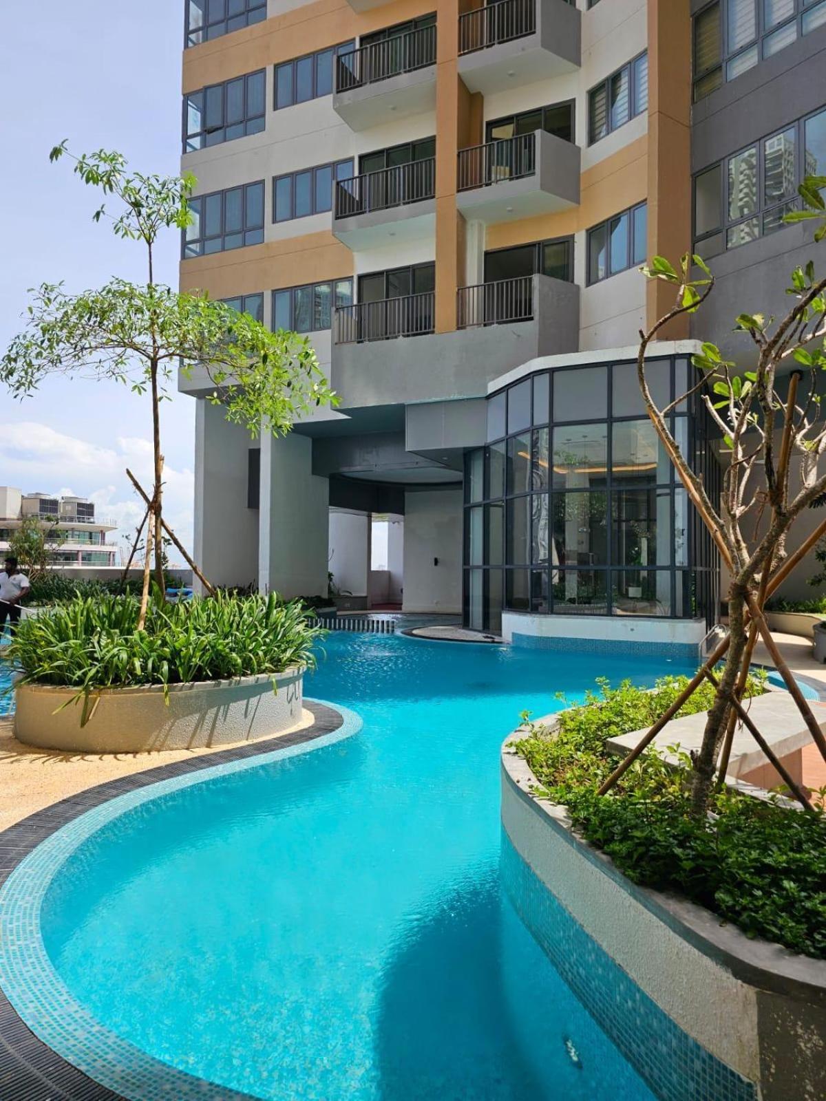 Trizen Luxury 2Br Apartment In 35Th Floor Colombo, Sri Lanka * Colombo