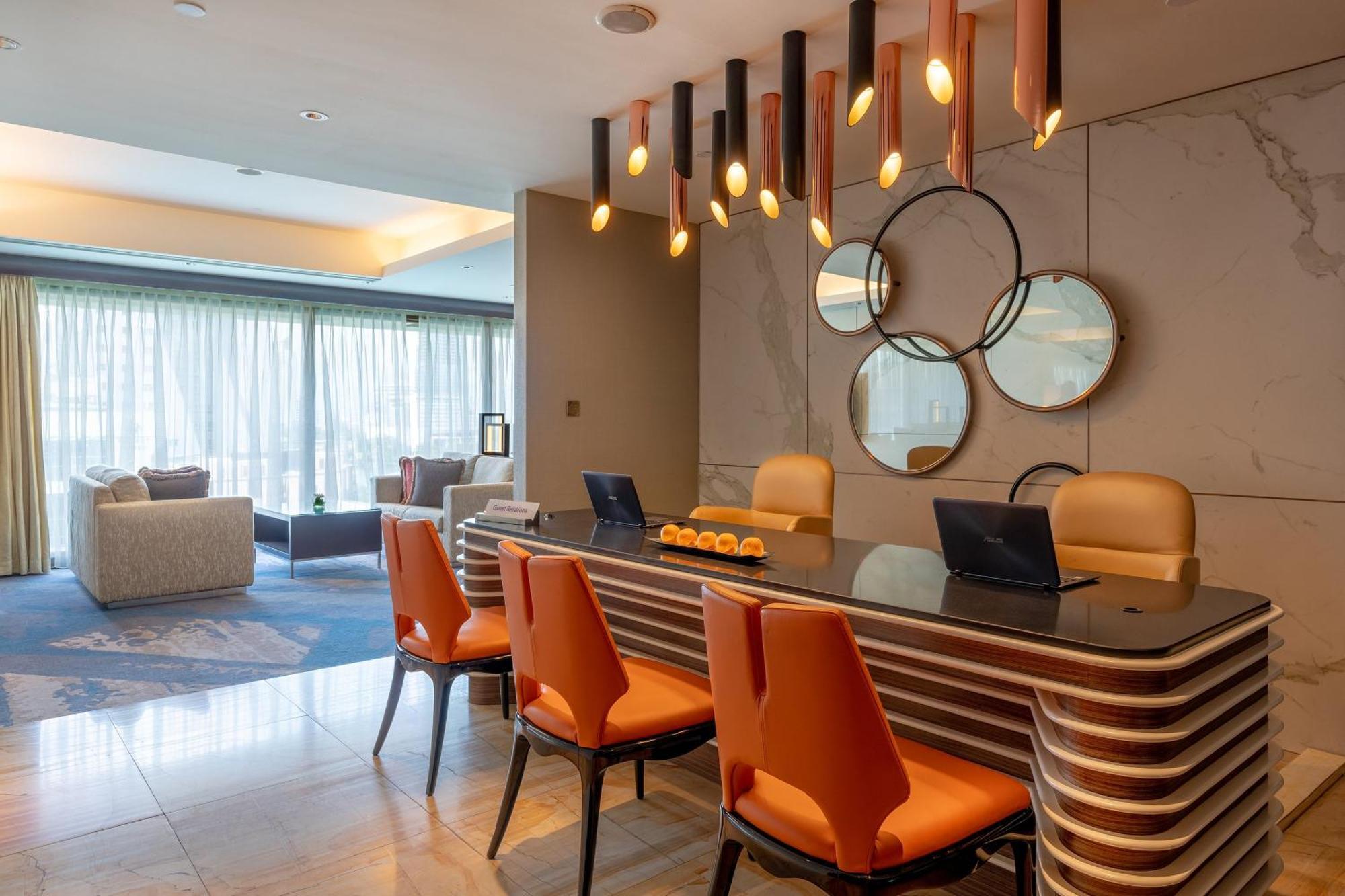 Hotel Cinnamon Grand Colombo