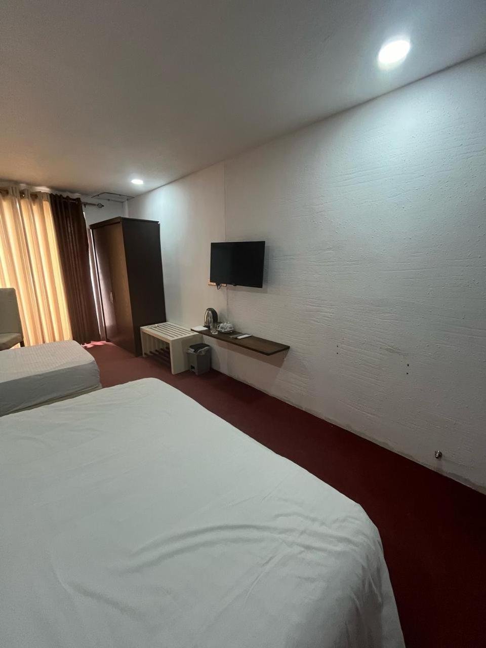 New York And Restaurant Pvt Ltd Apartamento *