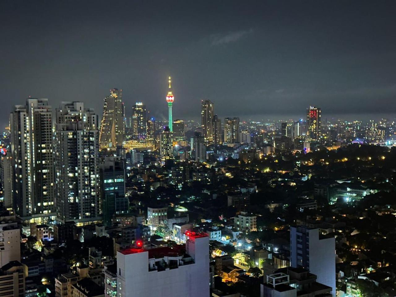 606 The Address 3 * Colombo