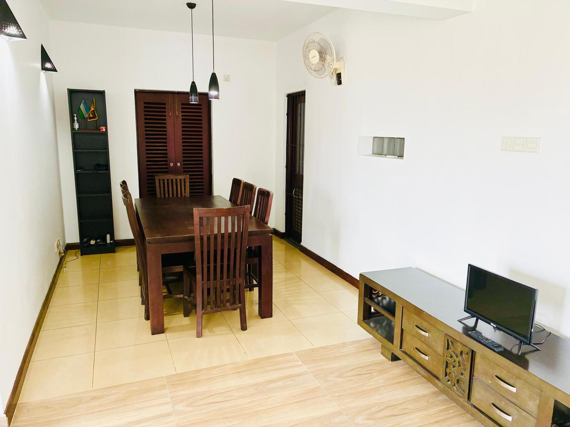 The Big House 8 * Colombo