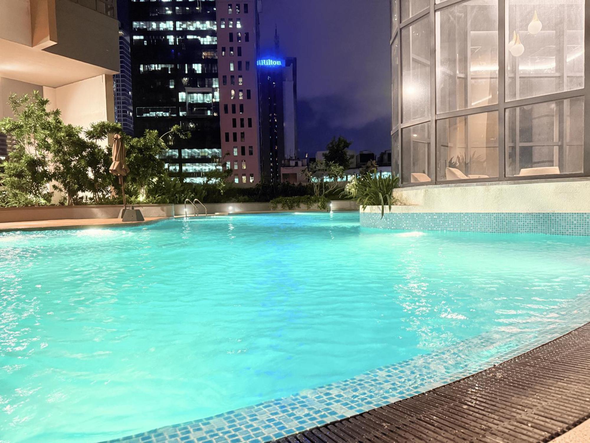 Chevalra Luxury Tri-zen In - Galle-face & Lotus Tower View Colombo
