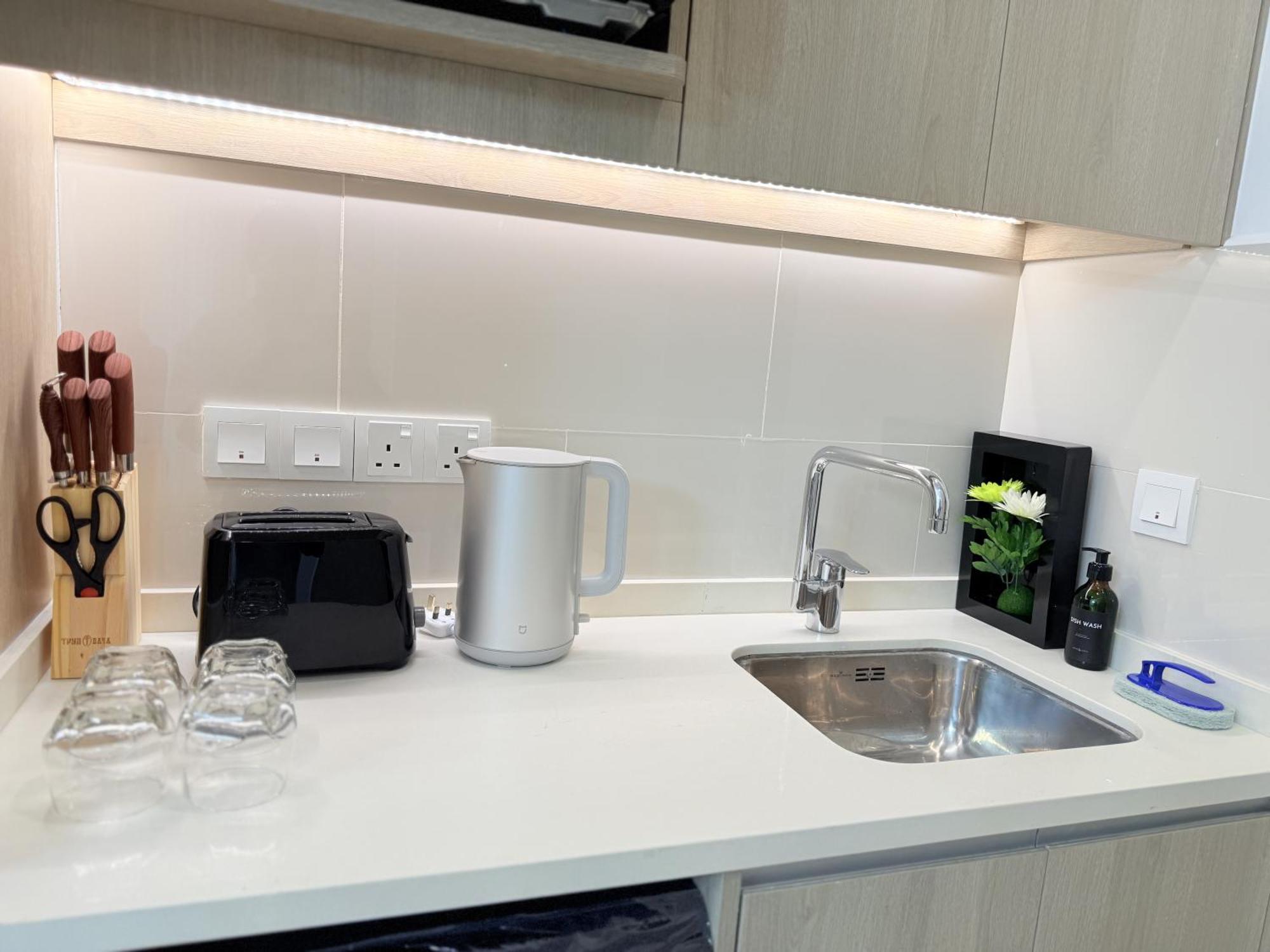 Apartment Chevalra Luxury Tri-zen In - Galle-face & Lotus Tower View