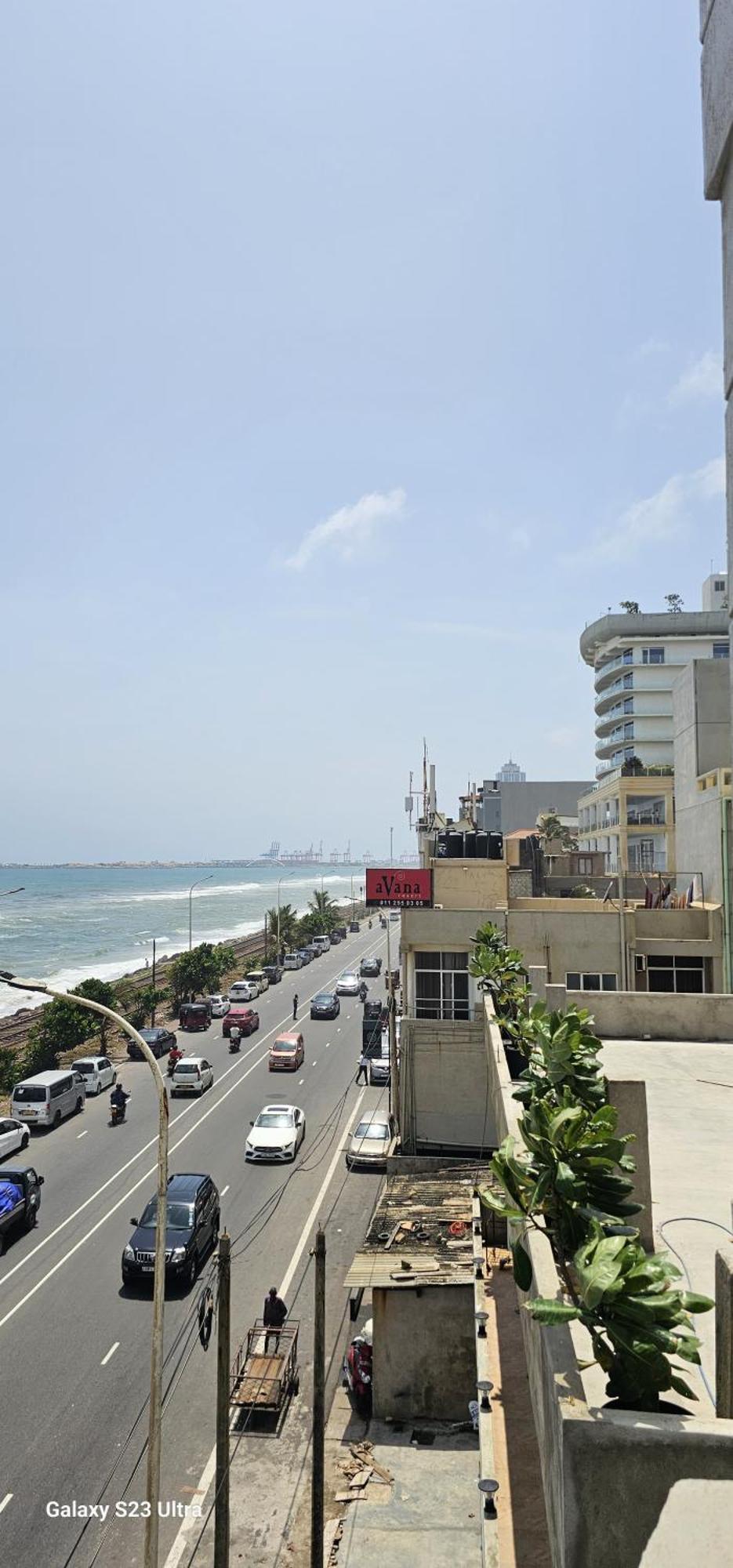 Lazaani Hotel