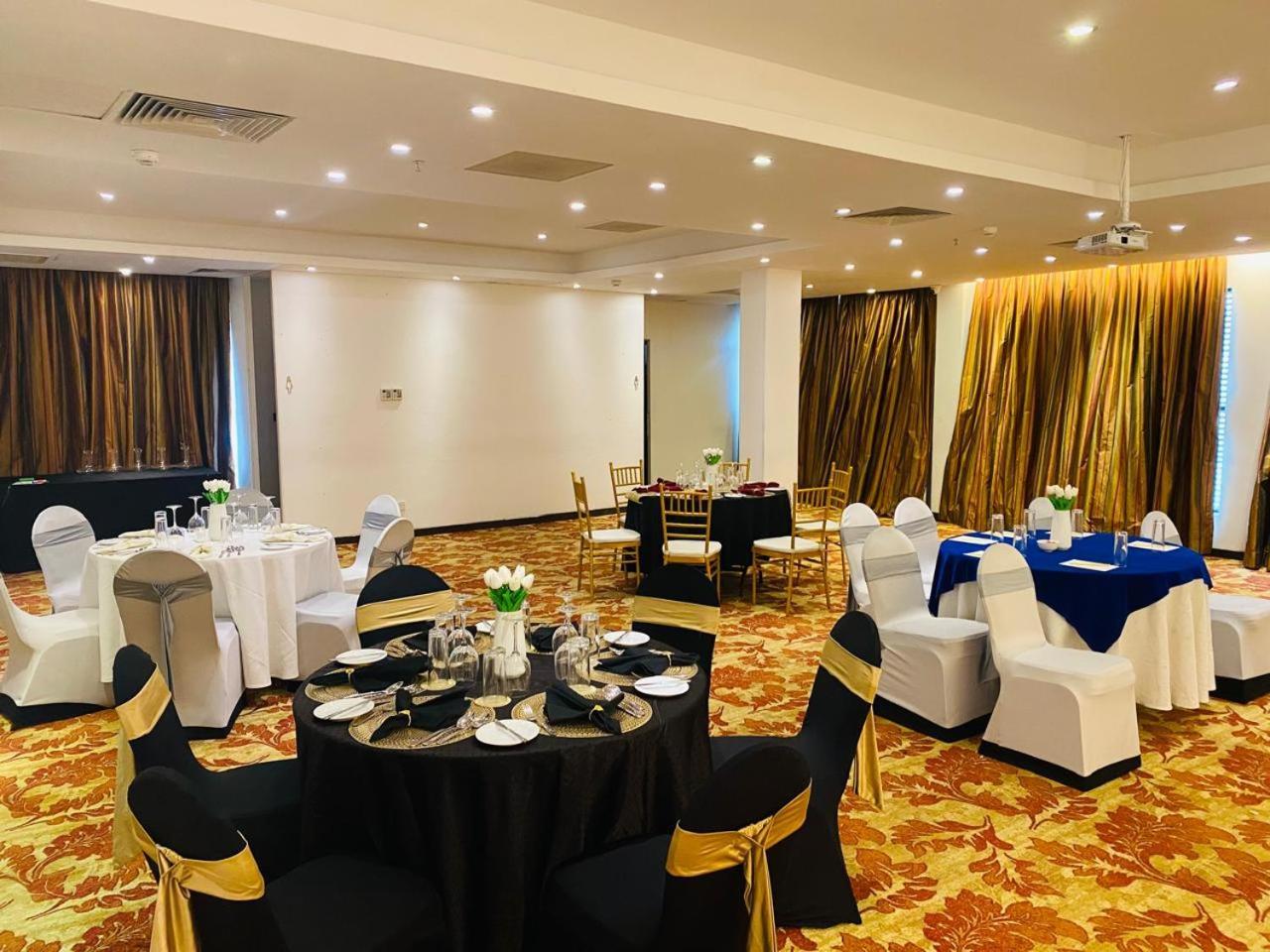 Hotel Western Elyon Colombo