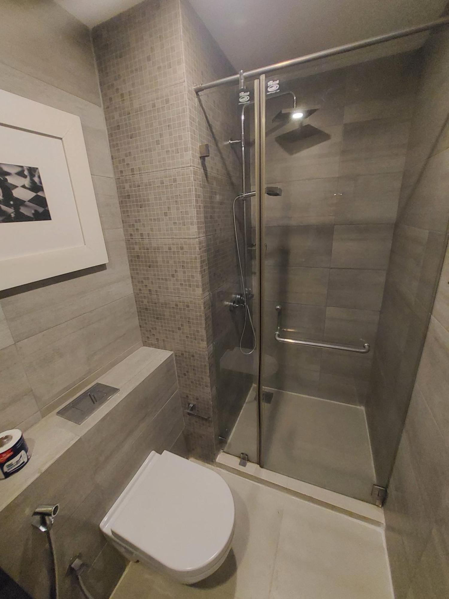 Ceylon Apartments - Platinum One Suites Apartment *
