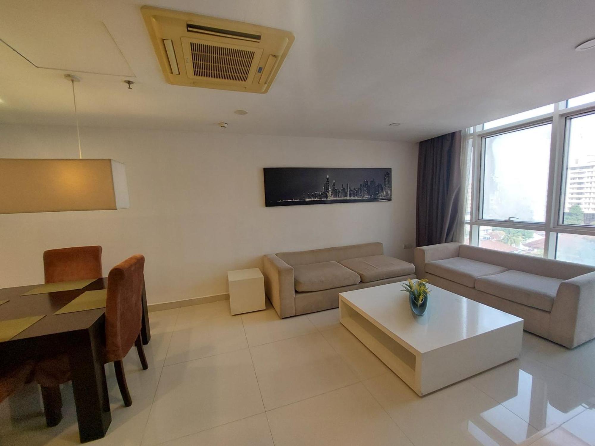 Ceylon Apartments - Platinum One Suites