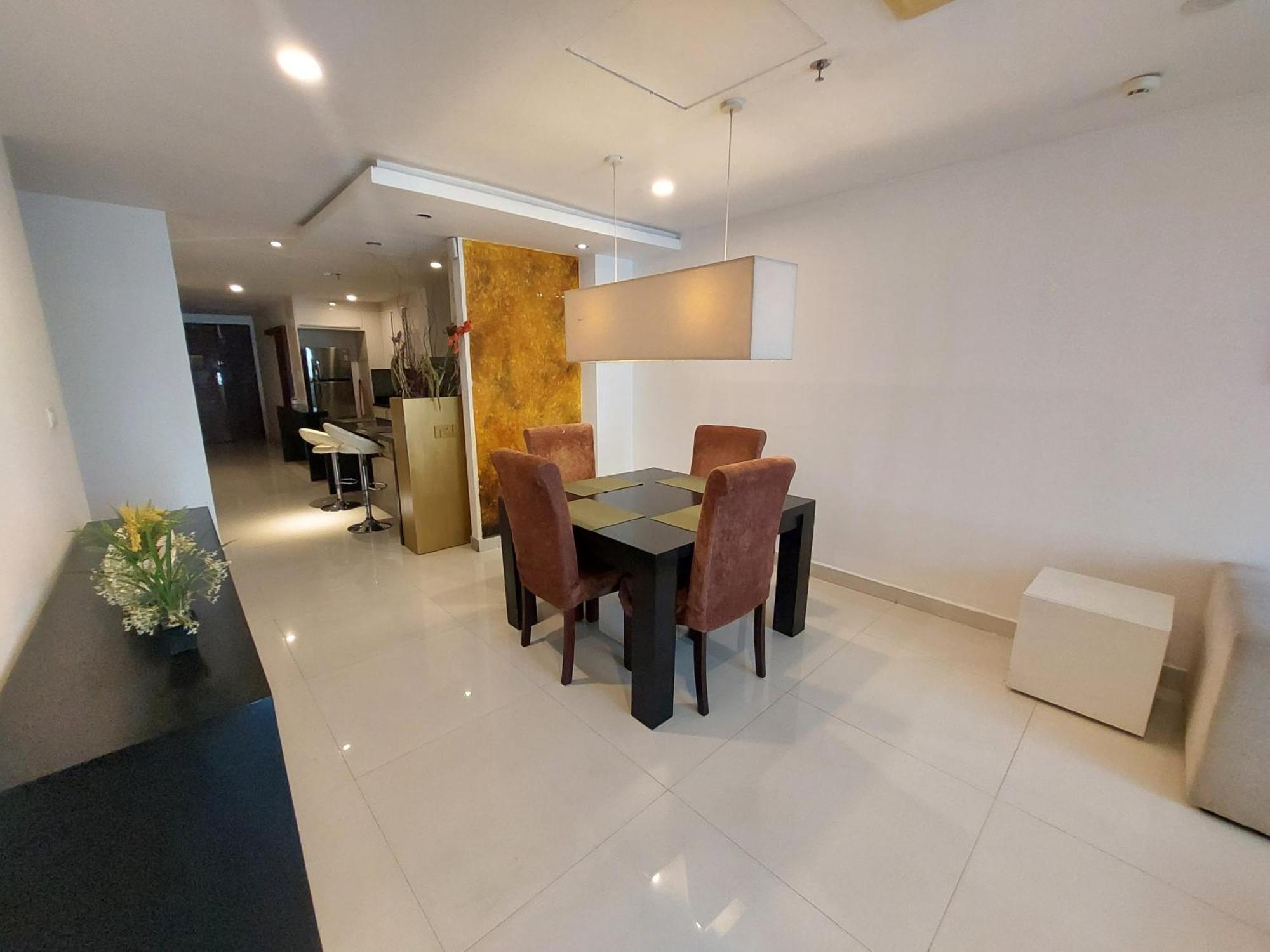 Ceylon Apartments - Platinum One Suites *