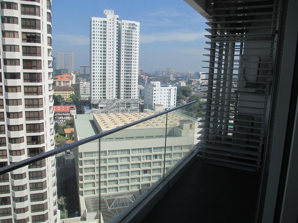 Monarch Bold Apartment